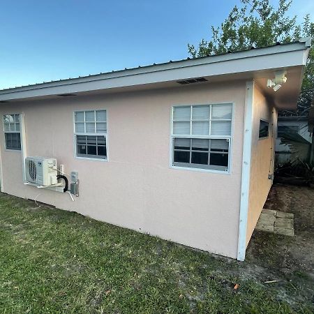 Rim Canal Cottage 'Yellow House' With Canal Views & Boat Dock Cottage Okeechobee Exterior foto