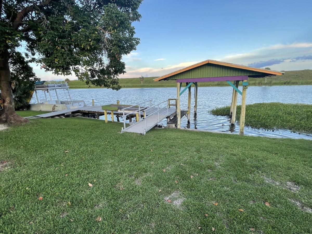 Rim Canal Cottage 'Yellow House' With Canal Views & Boat Dock Cottage Okeechobee Exterior foto